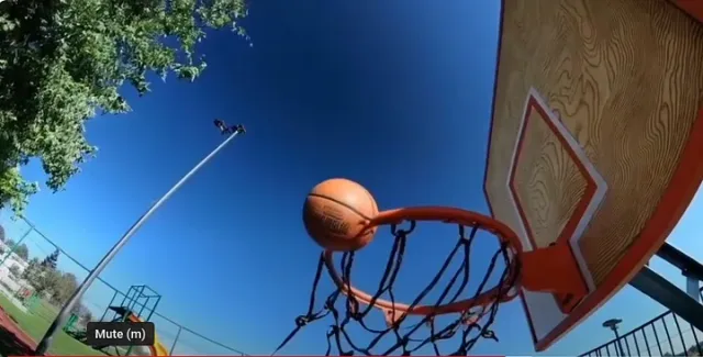 https://youtu.be/L-IbqWpKY3c?si=lHN8tpOUMpYVPnpe&t=191 Video by Sora AI